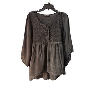 Love Kuza Women's Size Medium Black High Low Flowy Blouse